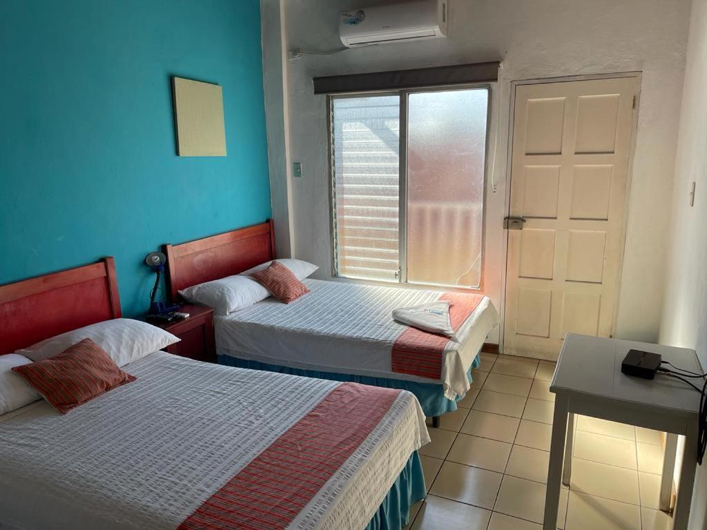 Hotel Villa Margarita Флорес Екстер'єр фото